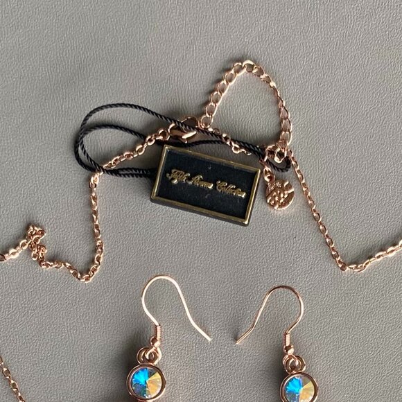 Butler Rose Gold Swarovski Crystal Necklace & Earrings - Picture 12 of 13